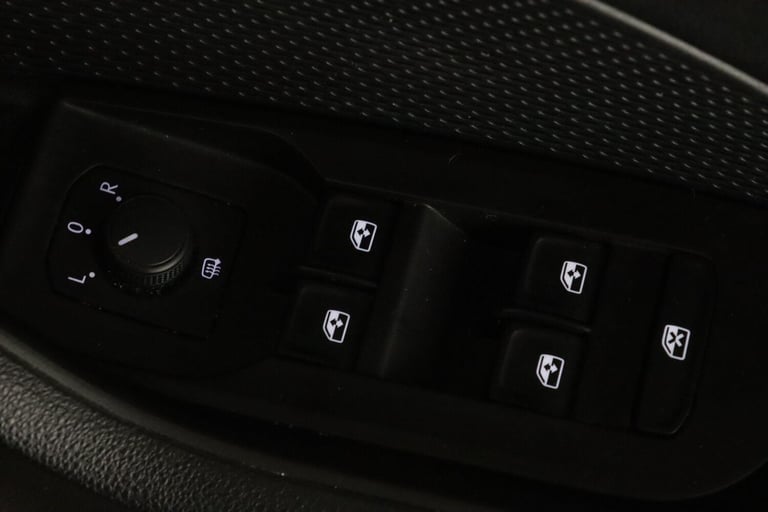 2020 Skoda Octavia 1.5 TSI ACT SE Technology Euro 6 (s/s) 5dr HATCHBACK Petrol Manual