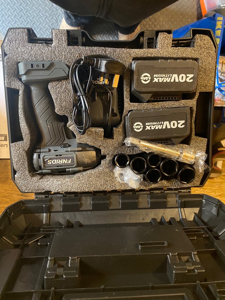 image for 1/2 brushless cordless wrench
