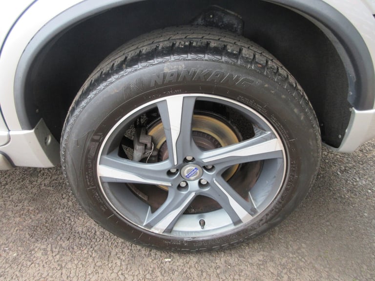 2012 Volvo XC90 2.4 D5 [200] R DESIGN Nav 5dr Geartronic ESTATE Diesel Automatic