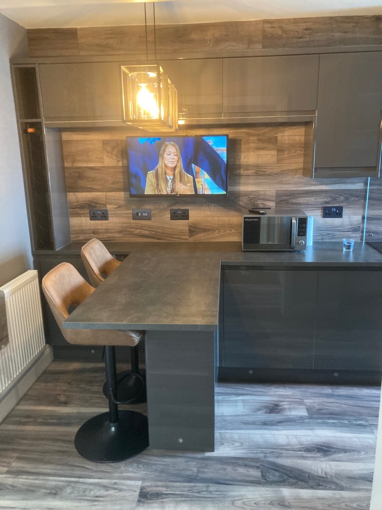One bed totally refurbished flat
