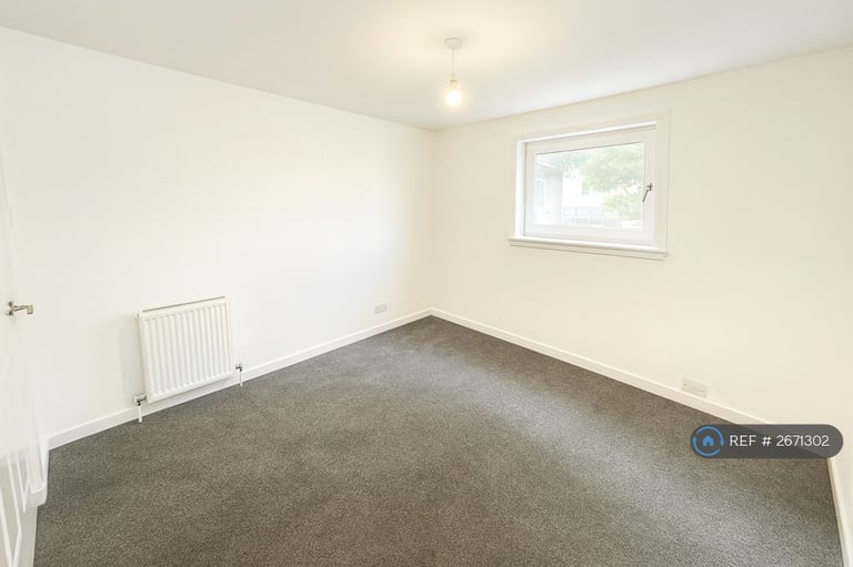 2 bedroom flat in Seaton Walk, Aberdeen, AB24 (2 bed) (#2671302)