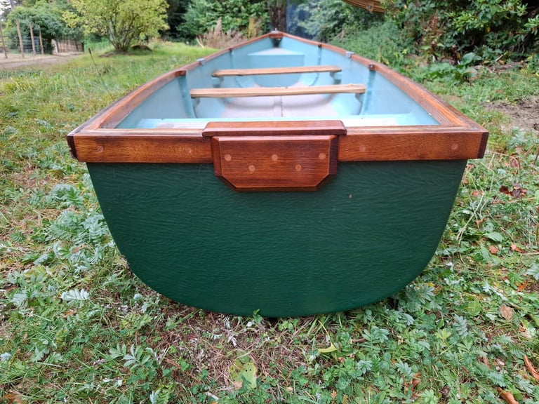 16ft Refurbished Skiff-style Rowing Boat