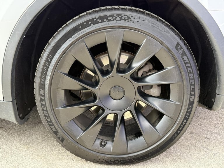 2022 Tesla Model Y (Dual Motor) Long Range SUV 5dr Electric Auto 4WDE (384 bhp) SUV Electric Auto...