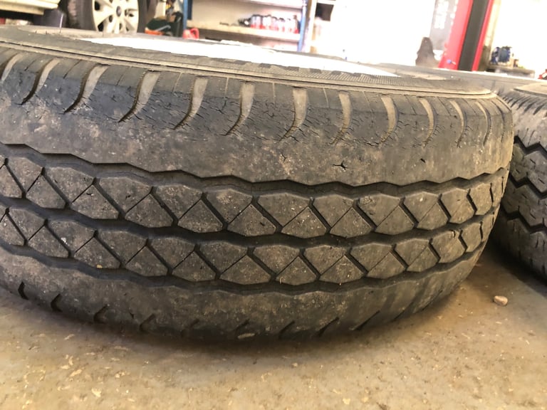 Ford transit custom wheels set of 4 215/65/R15