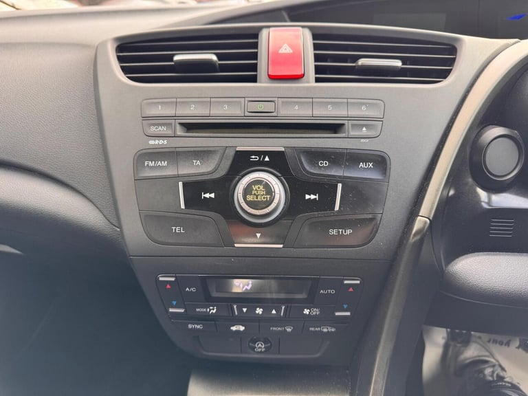 2012 Honda Civic Hatchback (2011 - 2015) Hatchback Petrol Manual