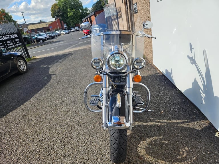 Harley-Davidson FLSTCI 1450 heritage softail classic 