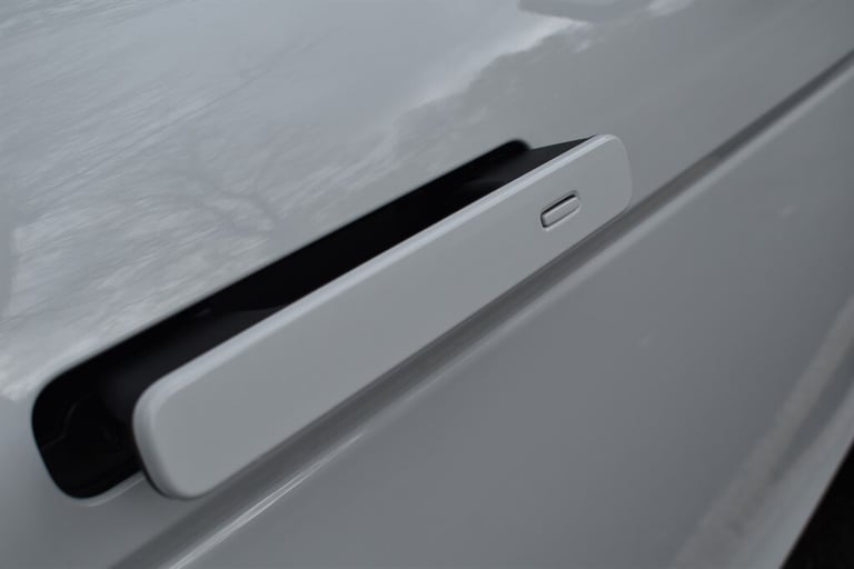 2020 Land Rover Range Rover Evoque HSE+Panoramic Roof Plus Much More!!! Estate Petrol Automatic