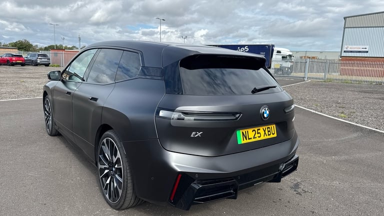 2025 BMW iX 300kW xDrive45 M Sport 101kWh 5dr Auto Electric Estate Estate Electric Automatic