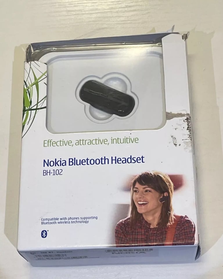 Bluetooth Headsets for Mobile Phones ( JOB LOT)