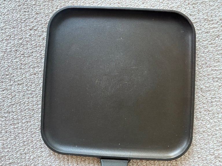 Club Griddle  Approximately 11 Inches Square Hardly Used