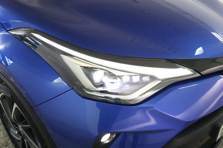 2020 Toyota C-HR 1.8 VVT-h Dynamic CVT Euro 6 (s/s) 5dr HATCHBACK PETROL/ELECTRIC Automatic