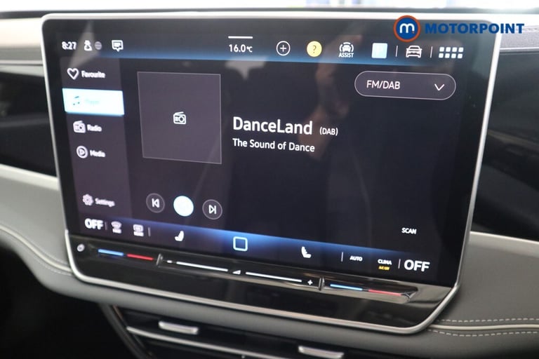 2025 Volkswagen Passat 1.5 TSI eHybrid Life 5dr DSG Estate Hybrid Automatic