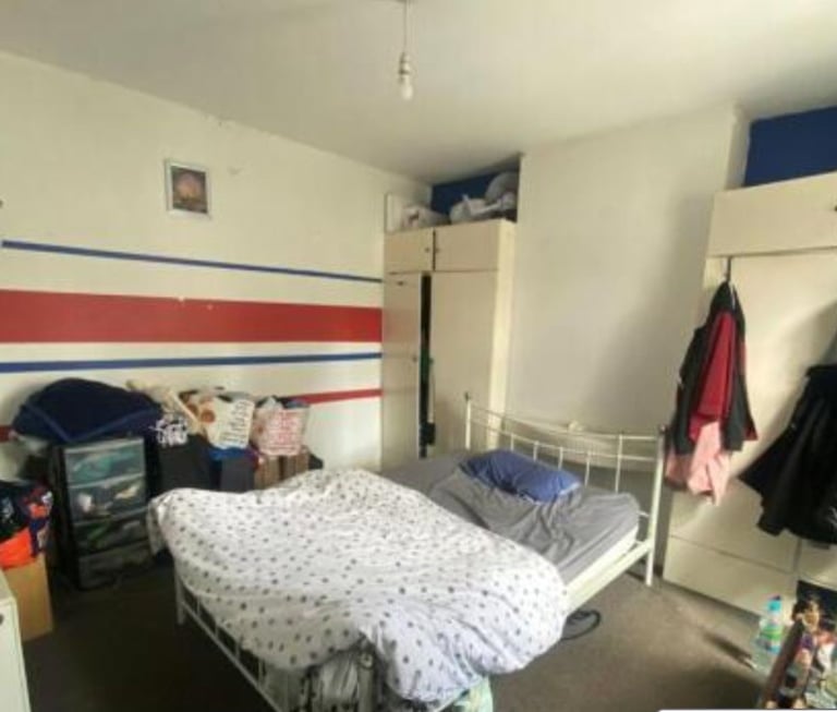 private room to rent