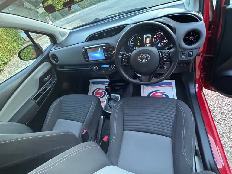 2017 Toyota Yaris 1.5 Hybrid Icon Tech 5dr CVT HATCHBACK Petrol/Electric Hybrid Automatic