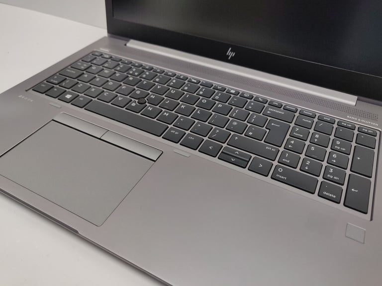 HP ZBook 15U G6 i5 8265U 8gb 256gb Radeon Pro WX3200 4GB Windows 11 Laptop 3D CAD Workstation