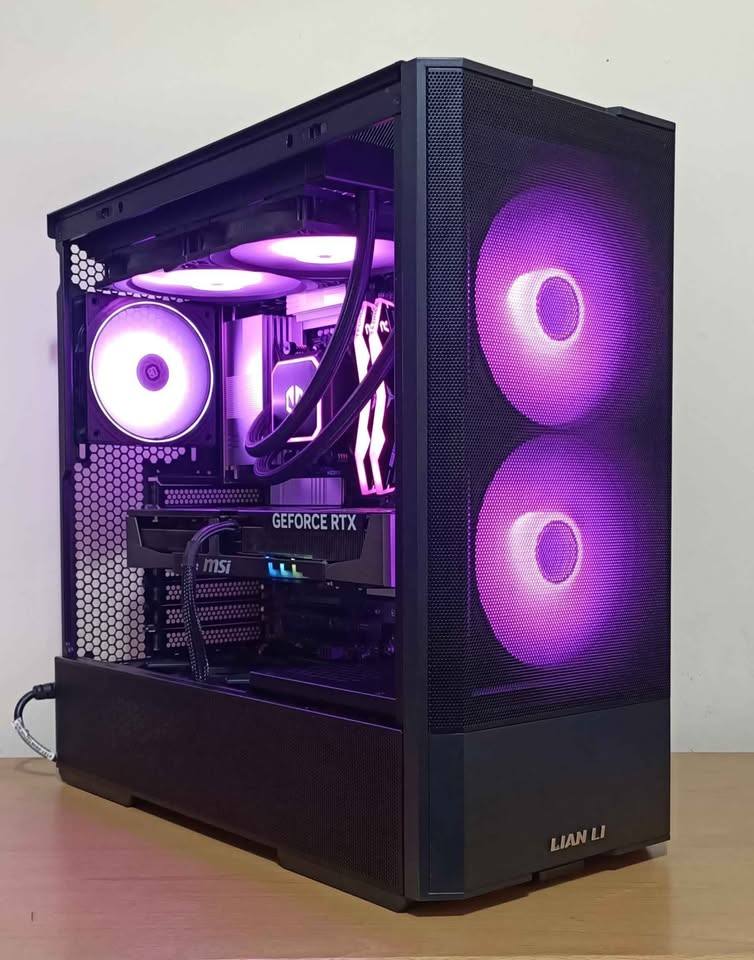 Modern Gaming PC, Ryzen 7 7800x3D, RTX 5070, 32Gb DDR5 6000 CL30, NVME M2 4gen, WiFi/BT