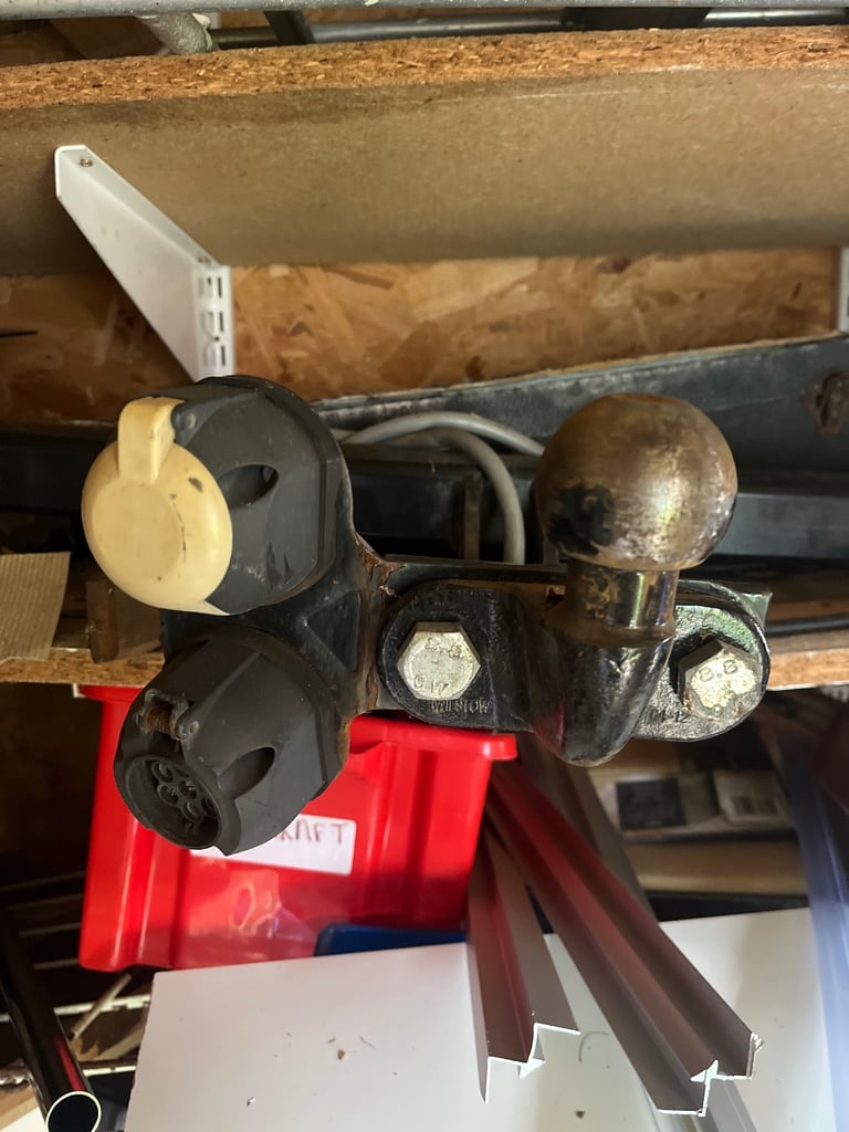 Tow bar