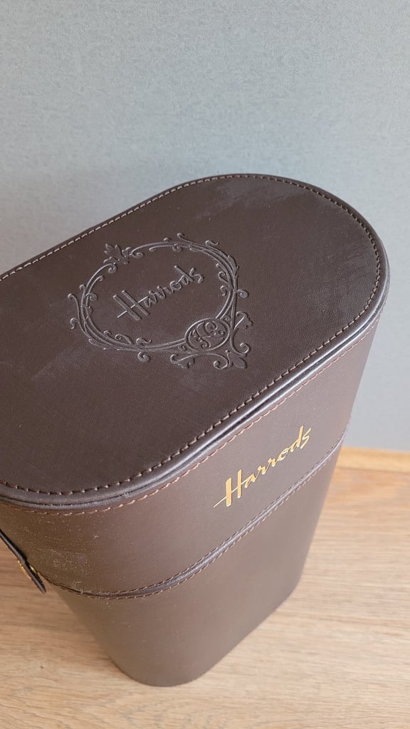 Genuine Harrods Brown Leather Finish holder for 2 bottles