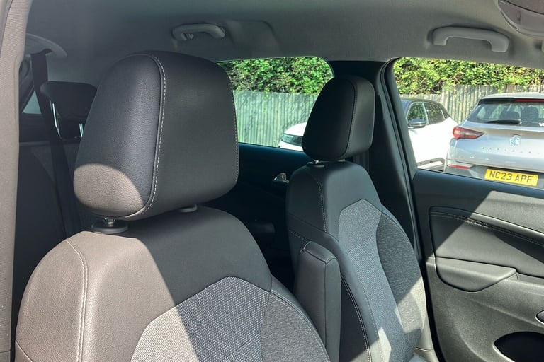  Vauxhall Crossland 1.2 Turbo Elite Edition Suv 5dr Petrol Auto Euro 6 s/s 130