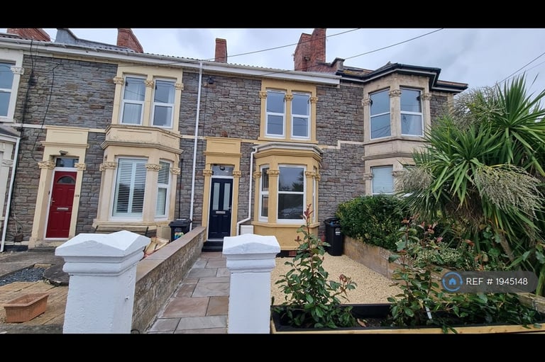 3 bedroom house in Strode Road, Clevedon, BS21 (3 bed) (#1945148)