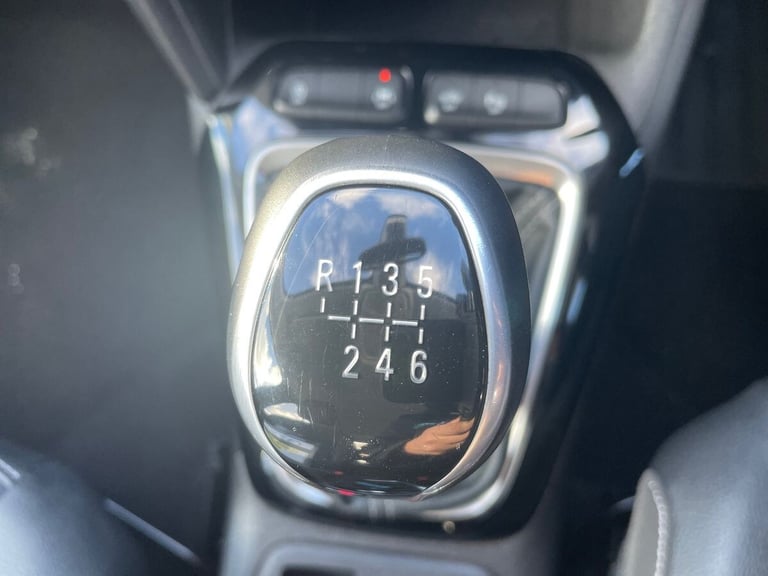 2020 Vauxhall Corsa Corsa 1.2T 100 PS Elite Nav Premium 5Dr Hatchback Petrol Manual