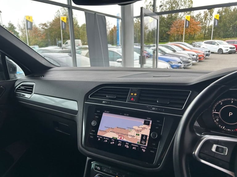 2018 Volkswagen Tiguan 2.0 TDI R-Line SUV 5dr Diesel DSG 4Motion Euro 6 (s/s) (150 ps) FULL VW S/...