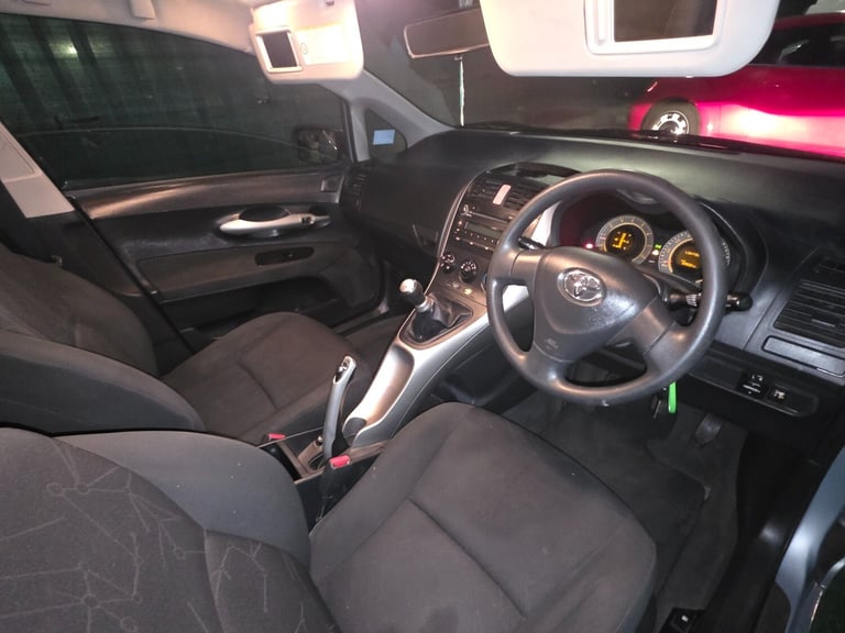 2008 Toyota Auris 1.4 VVTi T2 5dr HATCHBACK Petrol Manual