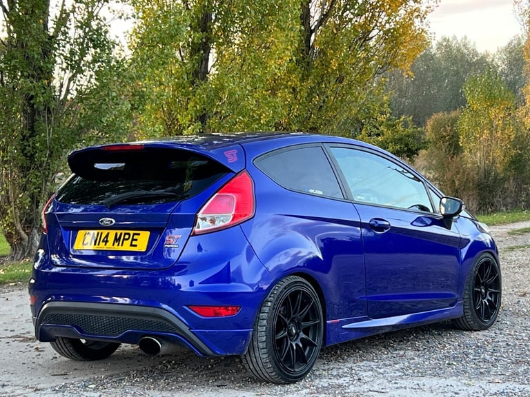 2014 Ford Fiesta 1.6T EcoBoost ST-2 Hatchback 3dr Petrol Manual Euro 6 (182 ps) HATCHBACK Petrol ...