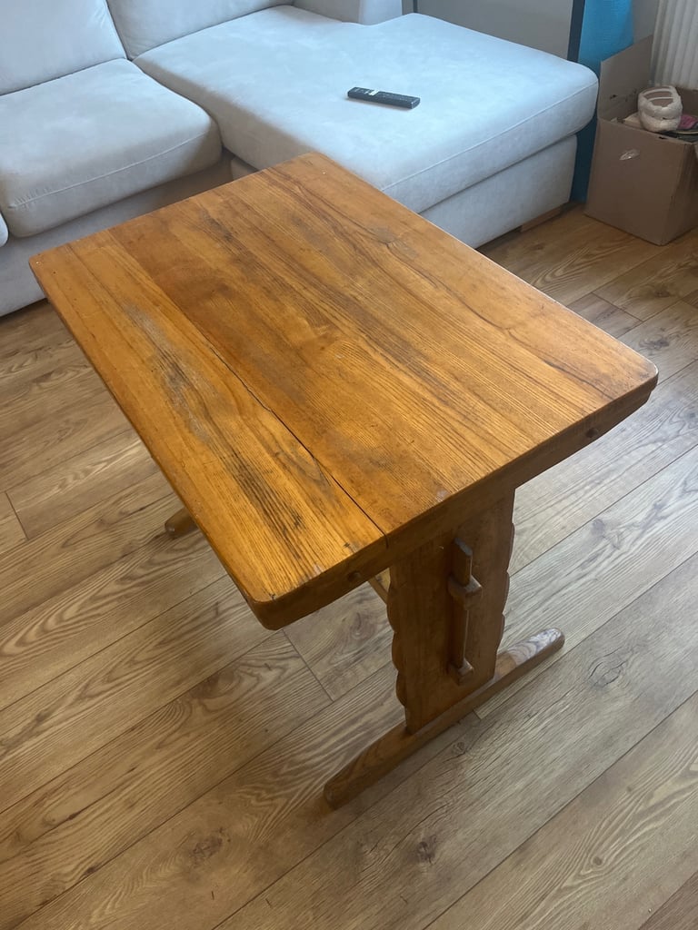 Solid wood small table/desk