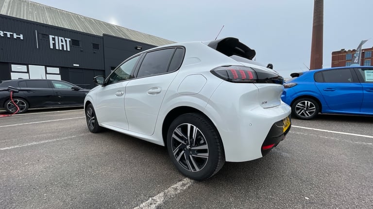 2022 Peugeot 208 1.2 PureTech Allure Premium Hatchback 5dr Petrol EAT Euro 6 (s/s) (100 ps) Hatch...