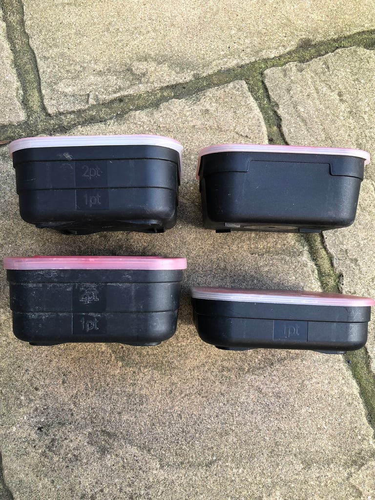 Bait box tray