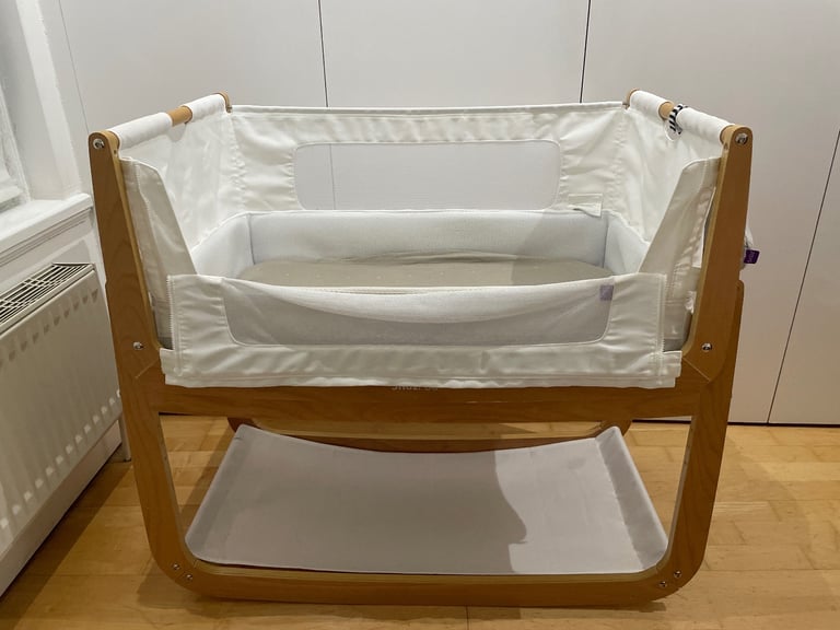 Baby cot - Snuzpod 4 + Snuzcloud