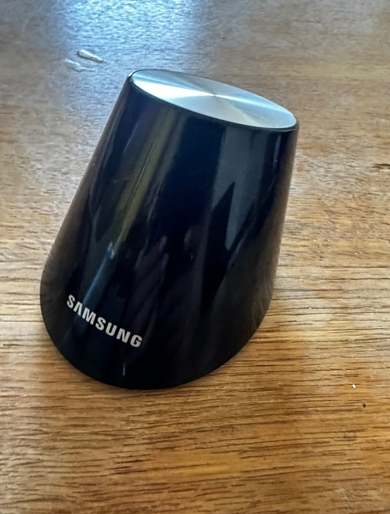 Genuine Samsung Smart TV IR Blaster Infrared VG-IRB 2000 -No Batteries  included | in Camden, London | Gumtree