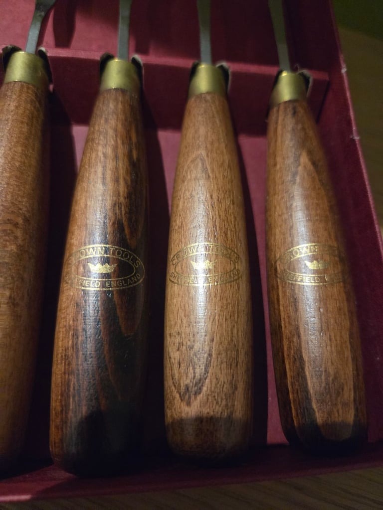 6 Crown woodcarving chisel set lathe Axminster wood turning