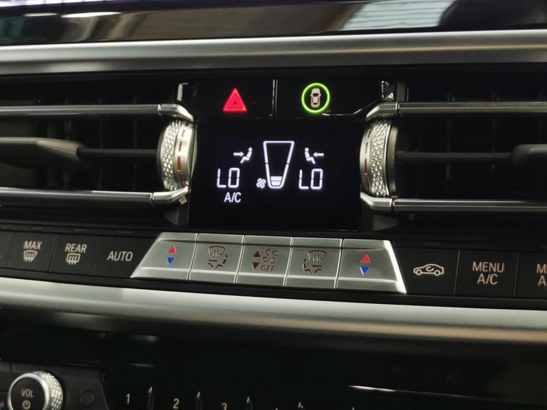 2025 BMW iX3 80kWh M Sport SUV 5dr Electric Auto (286 ps) - CARPLAY - DRIVING ASSISTANT  Suv Elec...