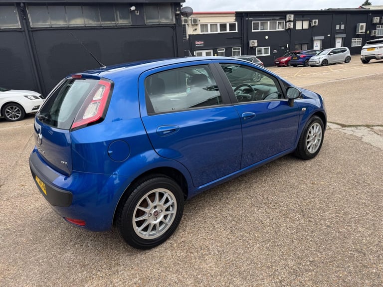 2010 Fiat Punto Evo 1.4 Dynamic Euro 5 (s/s) 5dr HATCHBACK Petrol Manual