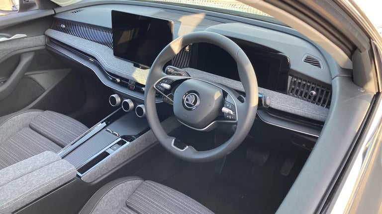 2024 Skoda Superb 1.5 TSI e-TEC SE Technology 5dr DSG Petrol Hatchback Hatchback Petrol Automatic