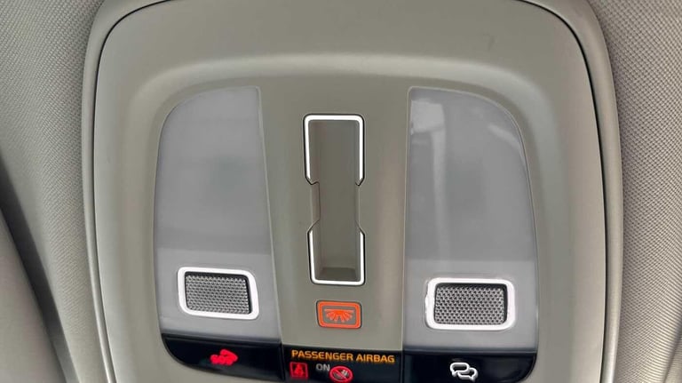 2025 Volvo V60 2.0 T8 [455] PHEV Ultra Dark 5dr AWD Auto ESTATE PETROL/ELECTRIC Automatic