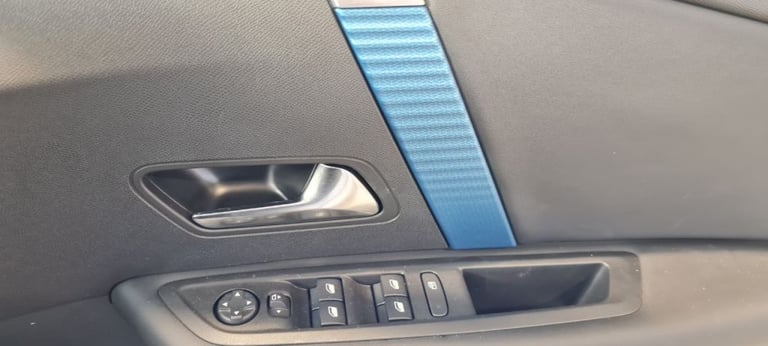  Citroen C4 X 100kW Shine 50kWh 5dr Auto Electric