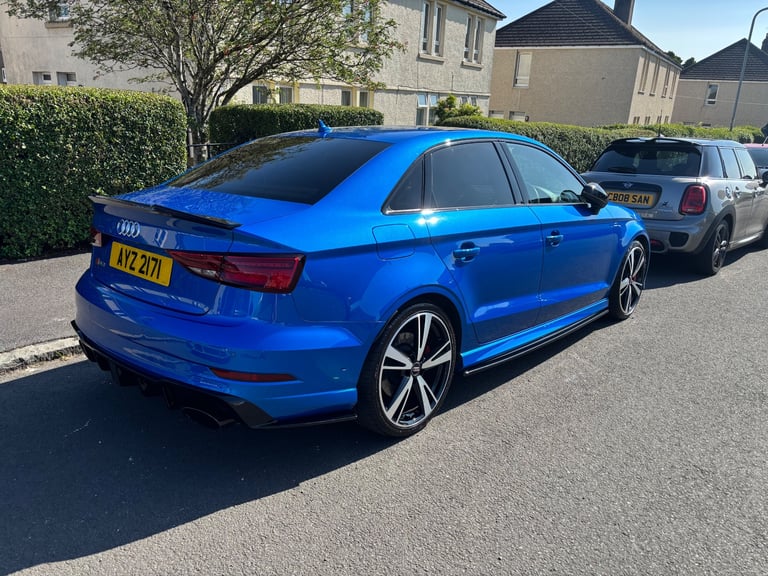 Audi, RS3, Saloon, 2018, Semi-Auto, 2480 (cc), 4 doors
