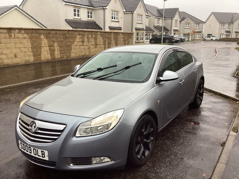 Vauxhall, INSIGNIA, Hatchback, 2009, Manual, 1956 (cc), 5 doors