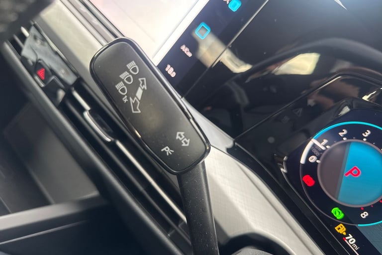  Volkswagen Golf 1.5 Etsi Mhev Life Hatchback 5dr Petrol Hybrid Dsg Euro 6 s/s