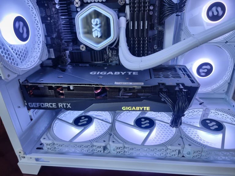 i7 12700, RTX 3070 8GB, 32GB RAM, High Spec Gaming PC.