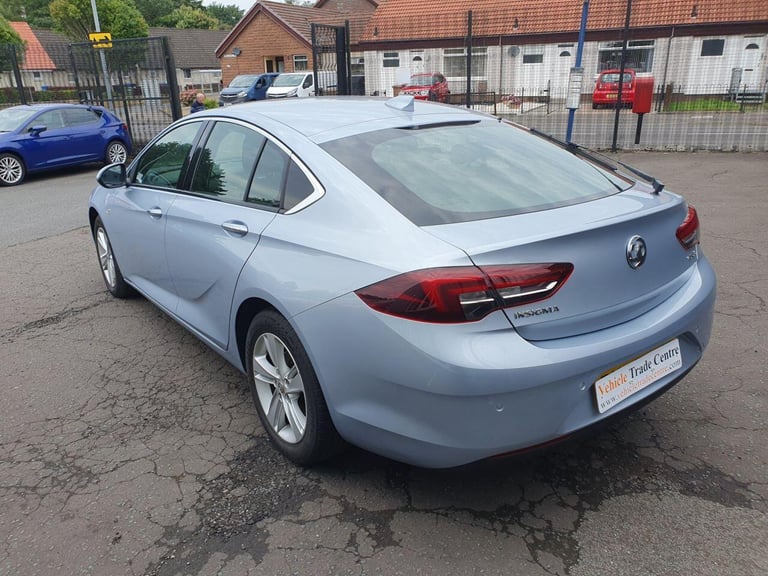2017 Vauxhall Insignia 1.5i Turbo Tech Line Nav Grand Sport 5dr Petrol Manual Euro 6 (s/s) (165 p...