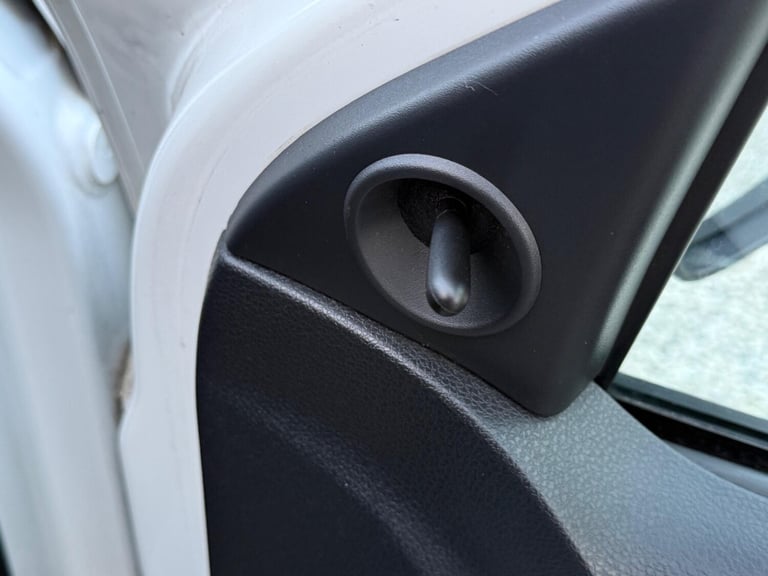 2014 Dacia Sandero 1.2 Ambiance Euro 5 5dr HATCHBACK Petrol Manual