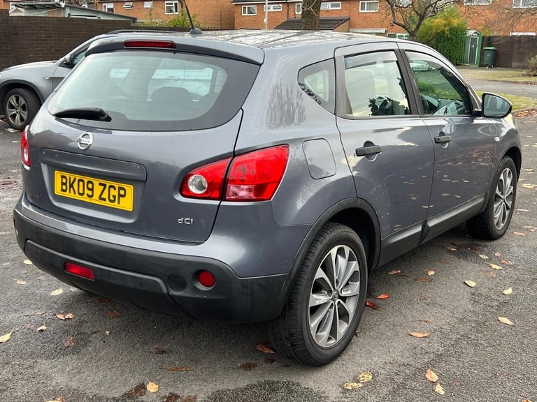 2009 Nissan Qashqai 1.5 dCi Visia 5dr HATCHBACK Diesel Manual
