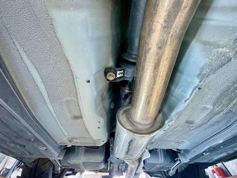 2004 Subaru Impreza 2.0 WRX STi JDM FRESH IMPORT WIDETRACK