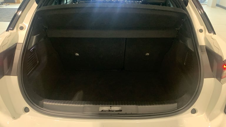 2019 DS Automobiles DS 3 Crossback 1.2 PureTech Ultra Prestige Crossback 5dr Petrol EAT8 Euro 6 (...