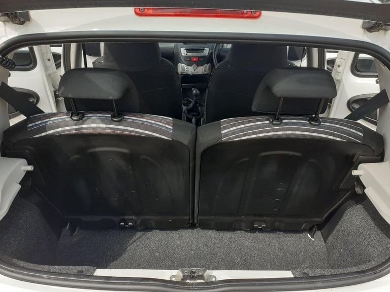 2012 Citroen C1 1.0i VTR Euro 5 5dr HATCHBACK Petrol Manual