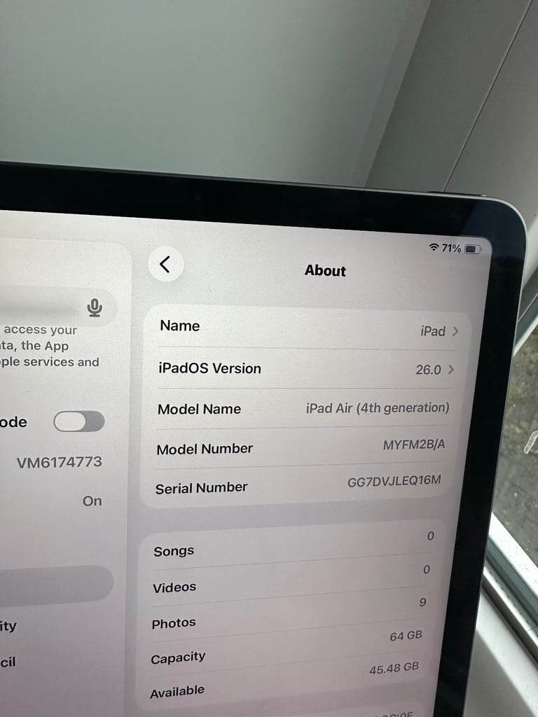 ipad Air ( 4th generation )